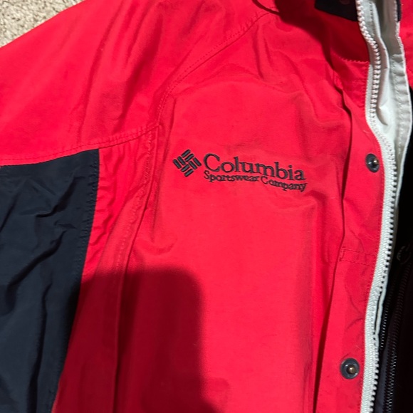 Columbia Omni Tech water proof breathable coat - Picture 3 of 4